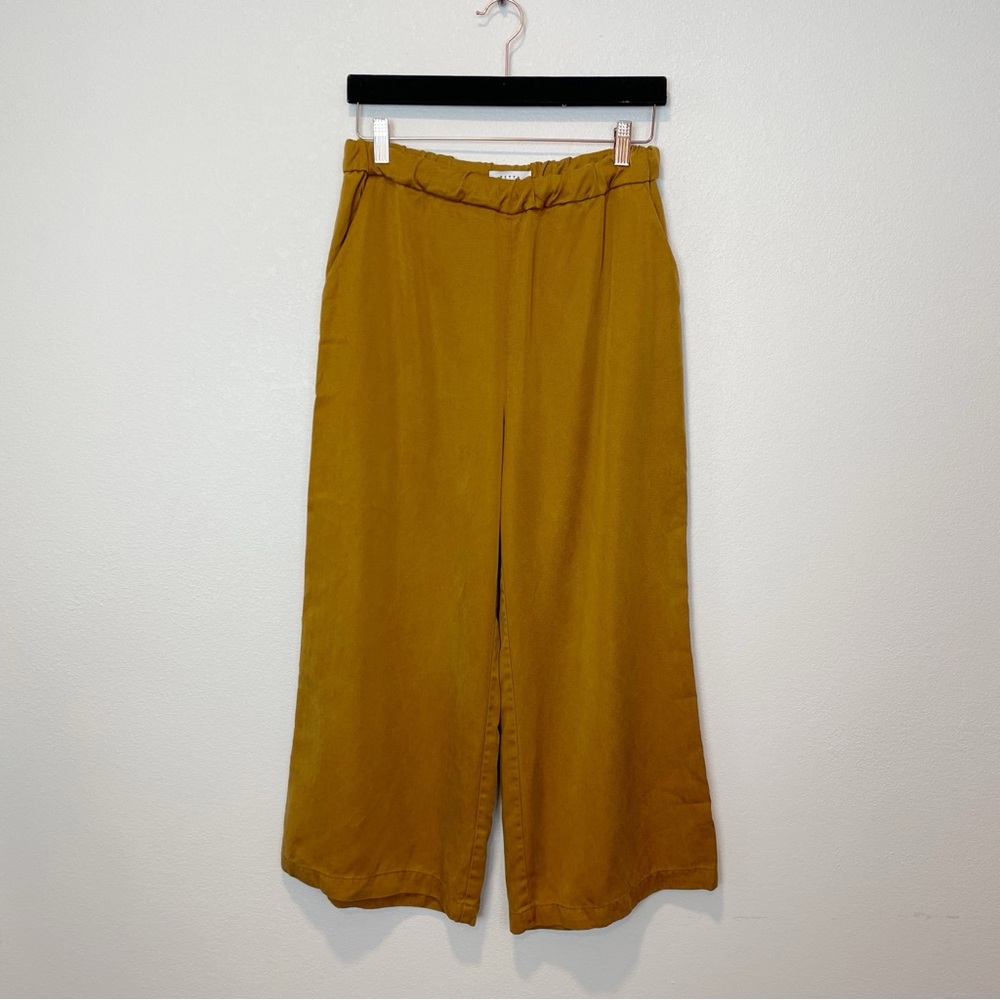Vetta Wide Leg Crop Pant Pull On Elastic Tencel Capsule Size Medium